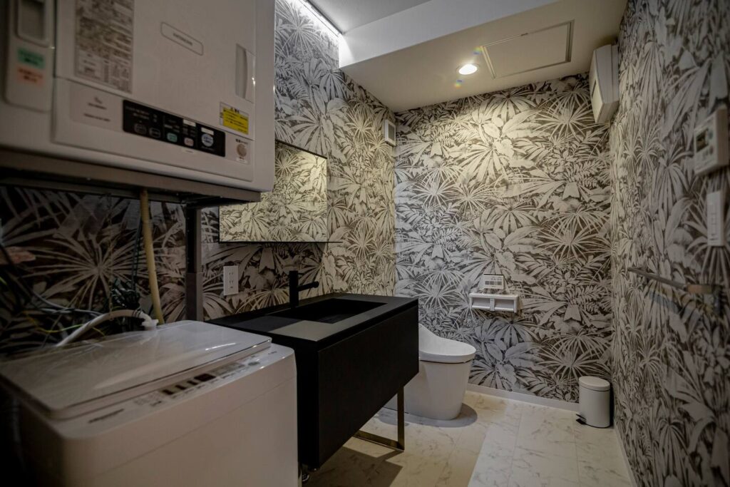 完成した建築の洗面・トイレ・ユーティリティー写真001