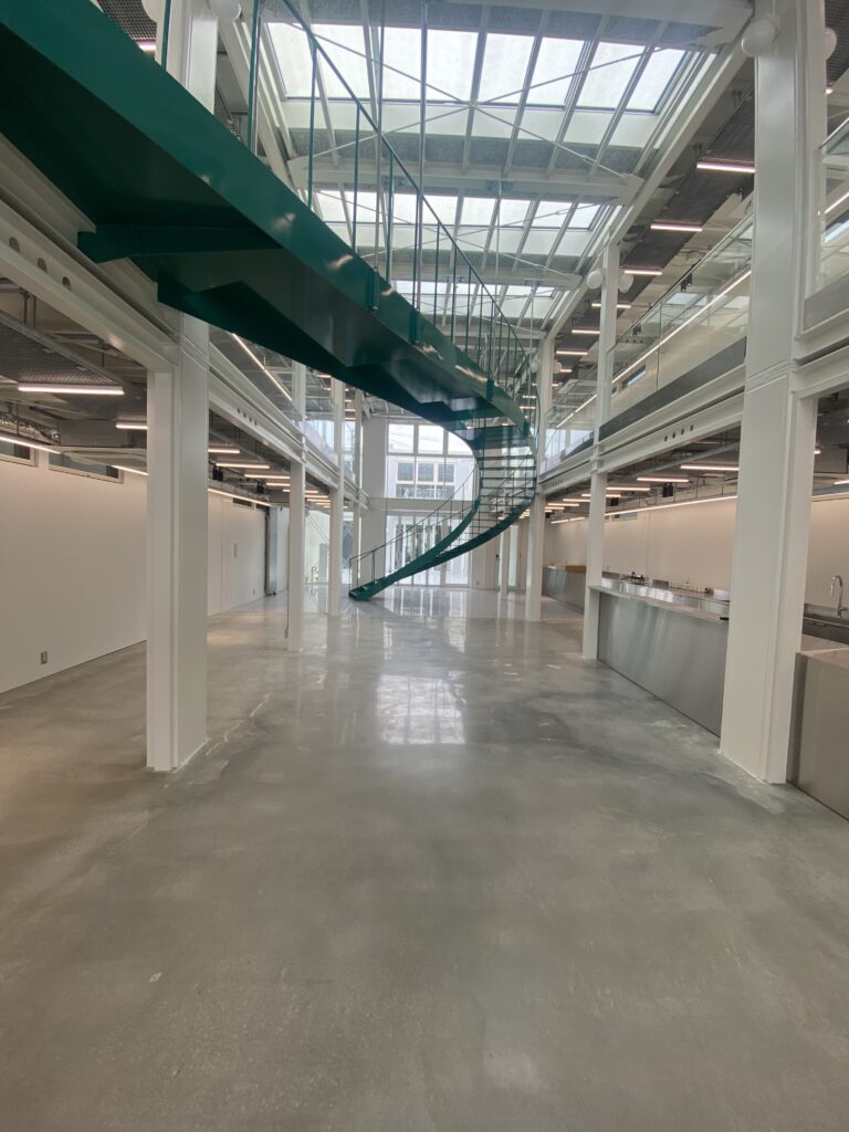 IMG_1228 | コンテナハウスのことなら_現代コンテナ建築研究所 コンテナオフィス_完成系