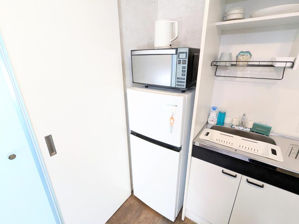 713028890 | コンテナハウスのことなら_現代コンテナ建築研究所 コンパクトな生活ギア